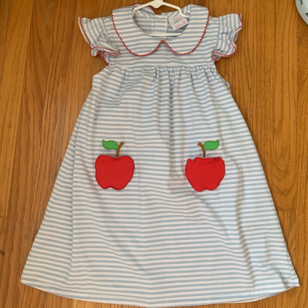 Stitchy Fish Girls Classic First Day of School Dress Size 6